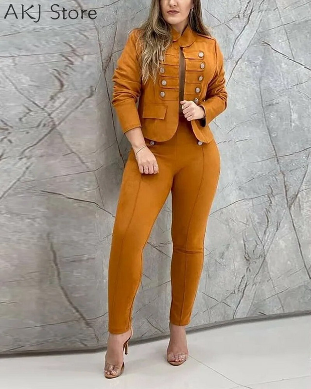 Ženski jednobojni sako s dvostrukim kopčanjem i komplet hlača