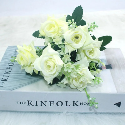 Bijela sorta jesenske lažne čajne ruže, božura, svilenog cvijeta, jesenskog gerbera, tratinčice, lažnog cvijeta, plastičnih dodataka za dom za vjenčanje DIY