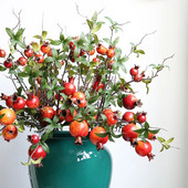 Raudona rudens granato dirbtinė šakelė su lapais uogų netikrų vaisių Flores namams Kalėdų vazos dekoravimas lauko sode