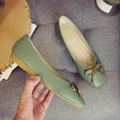 Pavasario moteriškos minkštos odinės balerinos plokščiapadžiai patogūs žalios spalvos rožinės smėlio spalvos baleto plokščiapadžiai kvadratiniai korėjietiški 43 dydžio batai