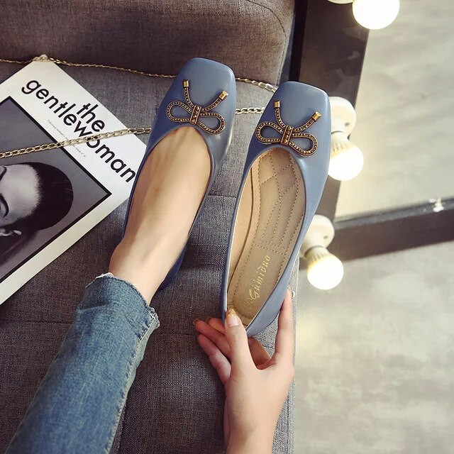 Pavasario moteriškos minkštos odinės balerinos plokščiapadžiai patogūs žalios spalvos rožinės smėlio spalvos baleto plokščiapadžiai kvadratiniai korėjietiški 43 dydžio batai