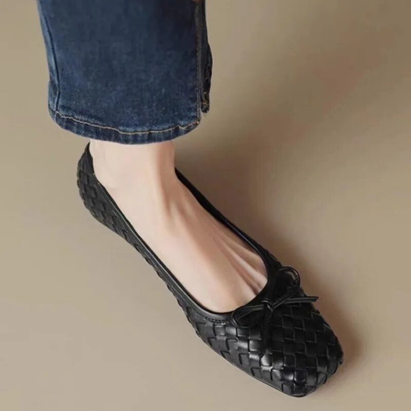 Loafers Butas Moterų austi sandalai Dizaineris Vasaros seklių lanko baleto šokių batai 2023 m. Nauji laisvalaikio sportinė suknelė vaikščiojimo batai