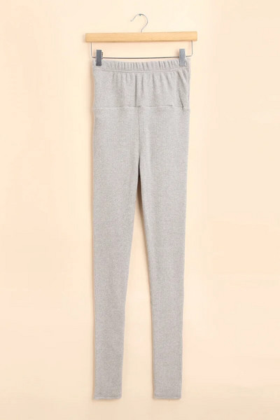 Pilvą pakeliantys antblauzdžiai Moteriški drabužiai nėščiosioms Siūlai Medvilniniai drabužiai nėščiosioms Minkšti drabužiai nėščiosioms Kelnės antblauzdžiai