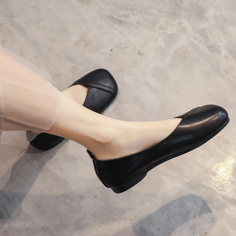 Plakanie kurpes Jaunas rudens ādas sieviešu plakanas apavi, liela izmēra 34-40 sieviešu ikdienas apavi Vc4349