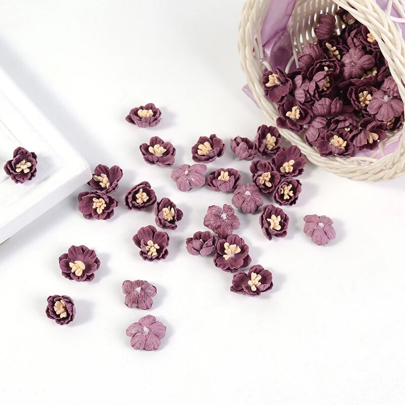 10 ΤΕΜ/Παρτίδα Μίνι μαργαρίτα τεχνητά λουλούδια Κεφάλια στήμονας χρυσάνθεμο για διακόσμηση σπιτιού γάμου DIY Κουτί στεφάνι Δώρο Χειροτεχνία Ψεύτικα λουλούδια