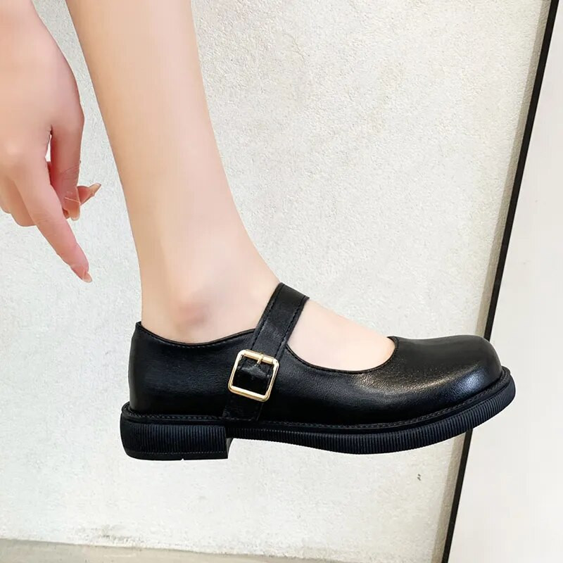 Didelio dydžio 41 Moteriški odiniai batai apvaliu pirštu Mary Janes batai juodi mergaičių mokykliniai batai žemakulniai Lolita batai Oxford 9818N