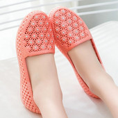 Ženske ravne cipele za ljeto 2023., prozračne šuplje plitke cipele za hodanje za žene za vanjsku modu, lagane ženske cipele za slobodno vrijeme