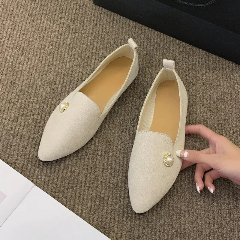 Ženske ravne cipele 2022. Proljeće i jesen Britanski modni modni biserni špic Cipele s niskim vrhom Ležerne natikače Ravne cipele Ženske