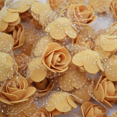 200/100P Mala lažna ruža s glavicama umjetnog ruža od tila od organze Lažni cvjetni ukrasi za vjenčanje/kućni buket s vijencima