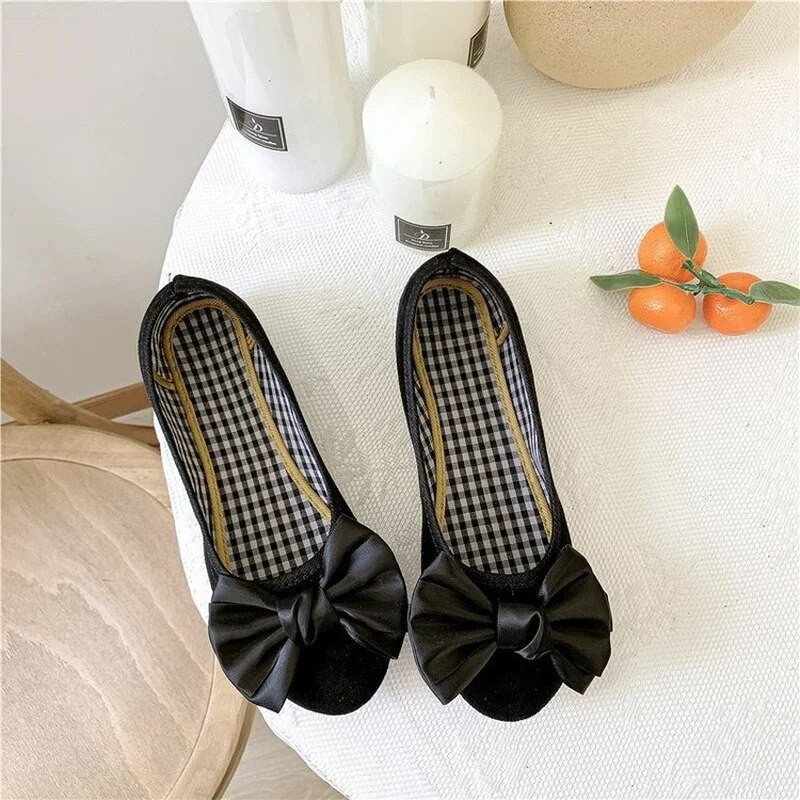 2022. g. Jaunas modes, vispiemērotākā temperamenta sieviešu apavi, vienkrāsaini bantes apavi ar apaļu galvu