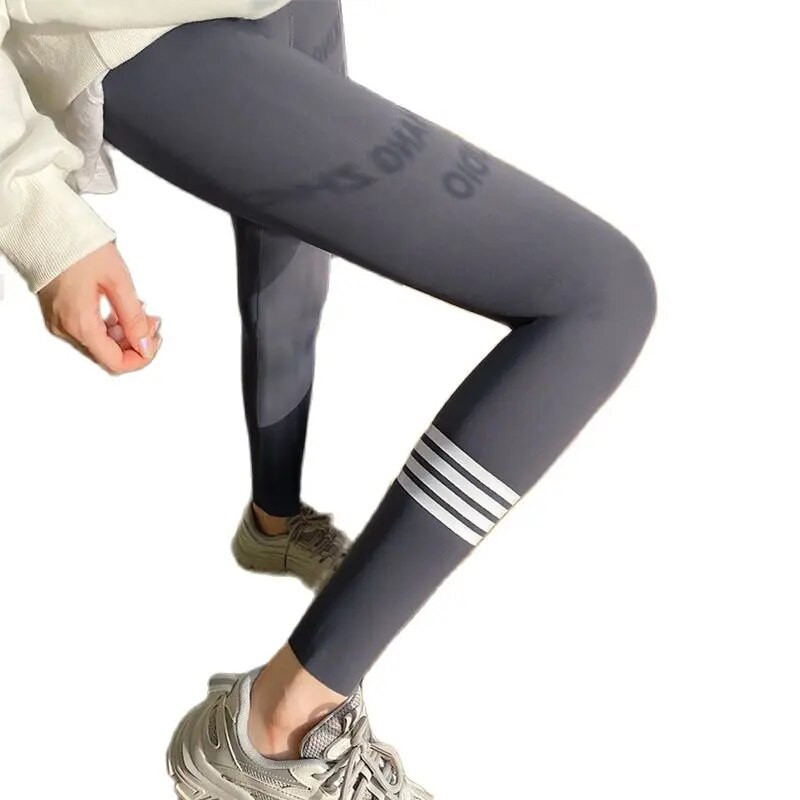 Grūtnieces haizivīdas bikses sieviešu modes stils līdz potītēm, šauri legingi grūtnieču jogo bikses svītrainām sporta bikses