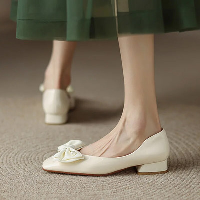 Proljeće Jesen Ženske ravne cipele s bisernom mašnom Lakirane cipele s niskim petama Svečane cipele Slatke ženske uredske cipele 9793N