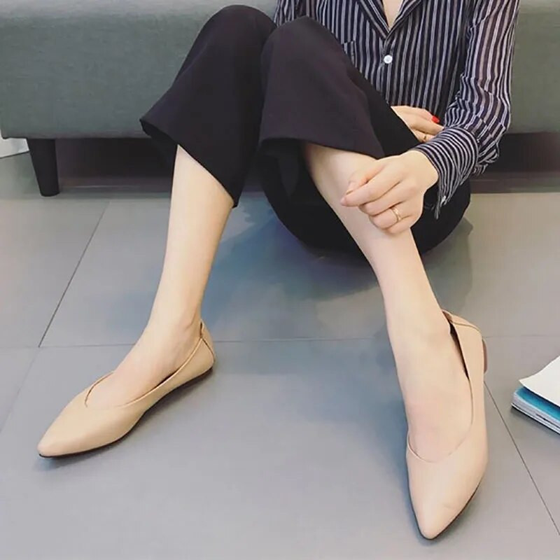 Plus Veličina 41 Ženske cipele sa šiljatim prstima za čamce, ravne cipele s mekanim potplatom, udobne Zapatos Mujer crne 1445N