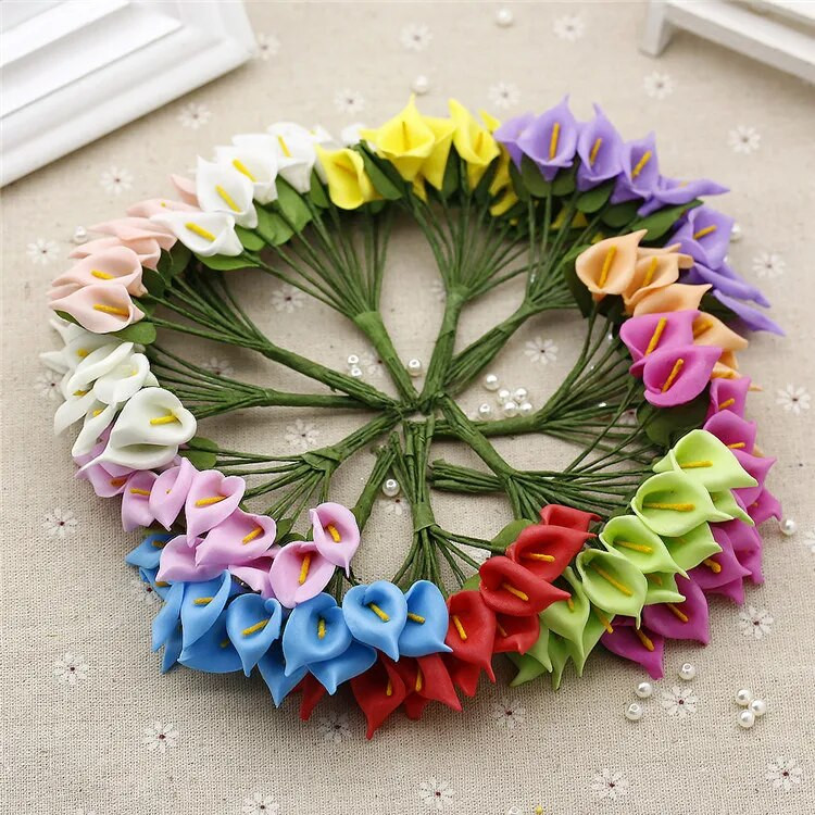 12PCS Mini pjena Calla Ručno izrađeni buket umjetnog cvijeća Vjenčane dekoracije DIY vijenac Poklon kutija Scrapbooking Rukotvorine Lažno cvijeće