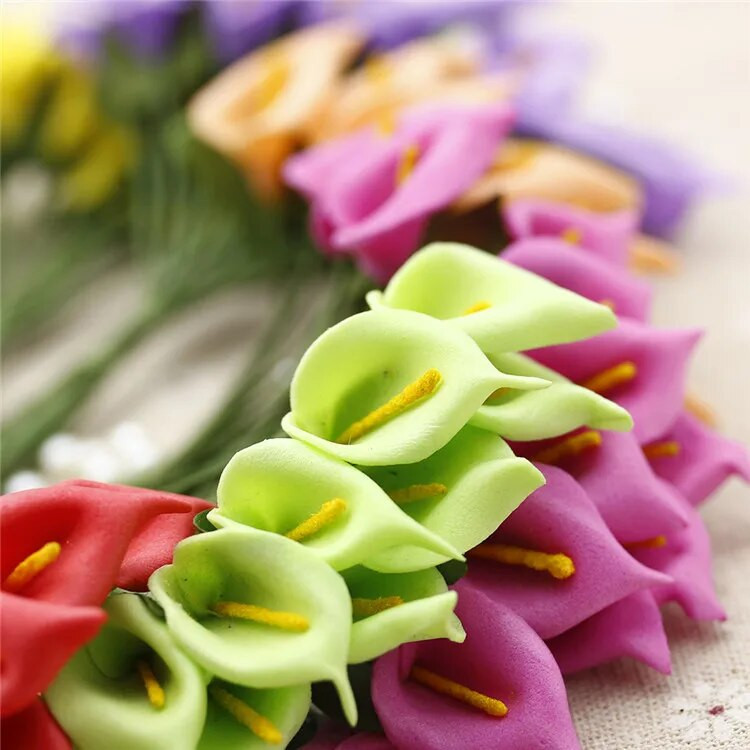 12PCS Mini pjena Calla Ručno izrađeni buket umjetnog cvijeća Vjenčane dekoracije DIY vijenac Poklon kutija Scrapbooking Rukotvorine Lažno cvijeće