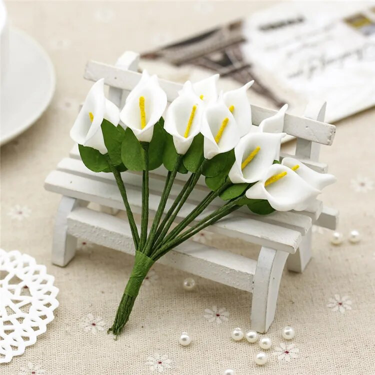 12PCS Mini pjena Calla Ručno izrađeni buket umjetnog cvijeća Vjenčane dekoracije DIY vijenac Poklon kutija Scrapbooking Rukotvorine Lažno cvijeće
