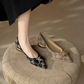 Ženske visoke potpetice sa srednjom potpeticom Proljeće Jesen 2023. Ženske cipele s petom u francuskom stilu s metalnom kopčom i leptir mašnom na šiljke Ženske