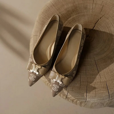 Ženske visoke potpetice sa srednjom potpeticom Proljeće Jesen 2023. Ženske cipele s petom u francuskom stilu s metalnom kopčom i leptir mašnom na šiljke Ženske