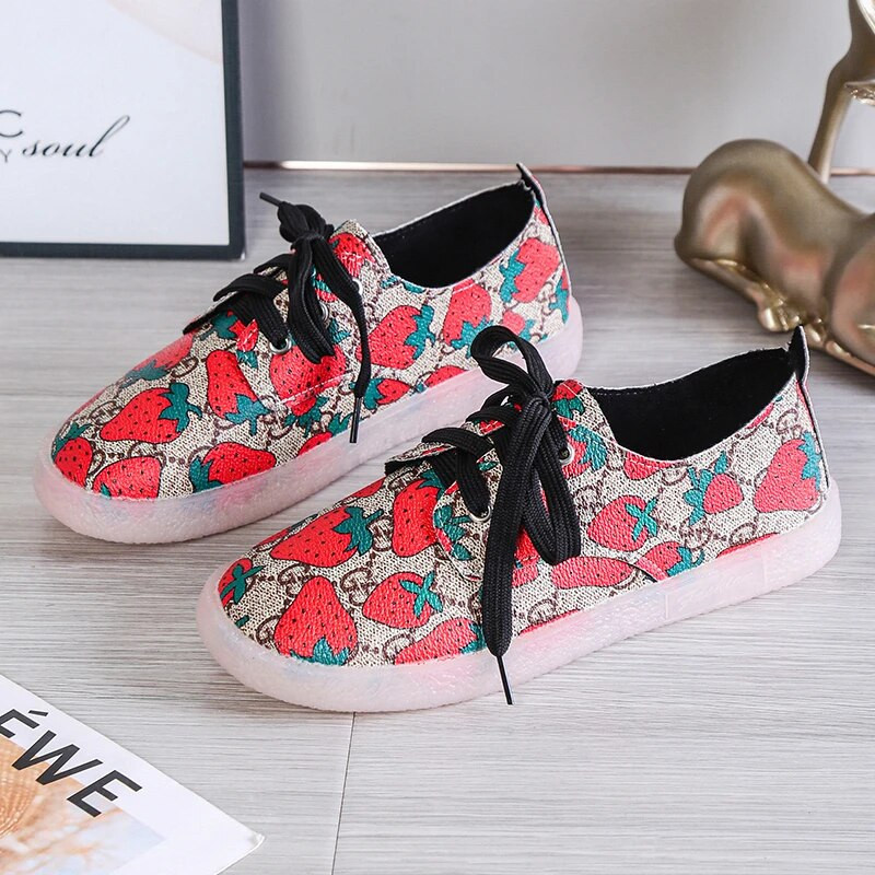 Cipők Női tavaszi és őszi koreai stílusú kerek fej alacsony sarkú lapos csipke kényelmes alkalmi cipő Alkalmi csipke kényelmes