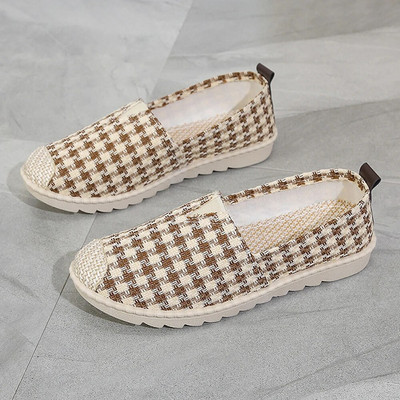 2023 tavaszi és őszi régi pekingi ruha cipő női cipő lapos csúszásmentes puha talp szabadidő cipő sportcipő vezetés vászon s