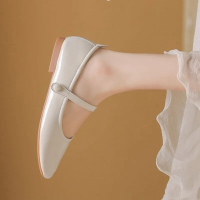 Nove ženske ravne cipele s četvrtastim prstima Cipele Mary Janes s niskom potpeticom Lakirane cipele Crvene crne vjenčanice za žene proljeće 1519N