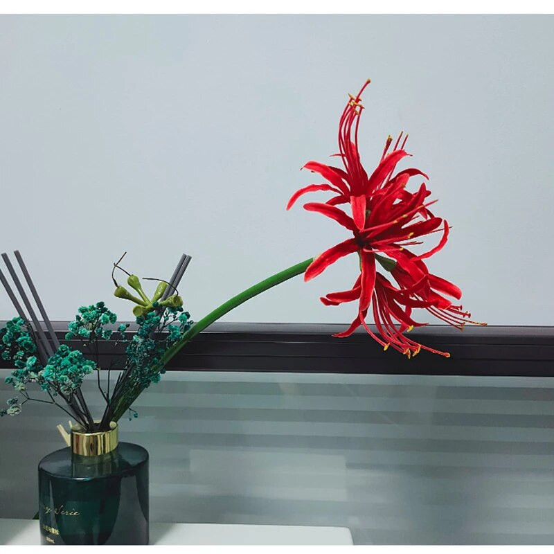 26" mesterséges hosszú virágok Lycoris Radiata pókliliom otthoni kerti csokor esküvői asztalhoz Középső virág váza díszítéshez