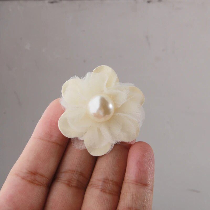 10GB/Lot Beige Series Mix Styles Komplekts Šifona auduma ziedi kāzu ielūgumiem Mākslīgie ziedi kleitu cepures dekorēšanai