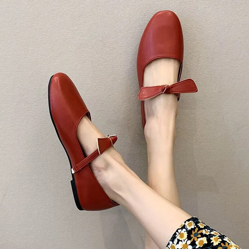 Kryžius surišti baleto plokštumos smailūs pirštai, moteriški batai Sliver Mary Jane batai vaivorykštiniai batai laivui Zapatos Mujer balta 9594N