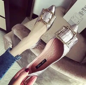Proljeće/jesen 2023. Nove plitke ravne cipele sa šiljatim prstima Ženske modne metalne kopče za remen Ženske cipele velikih veličina Lagane cipele za brod