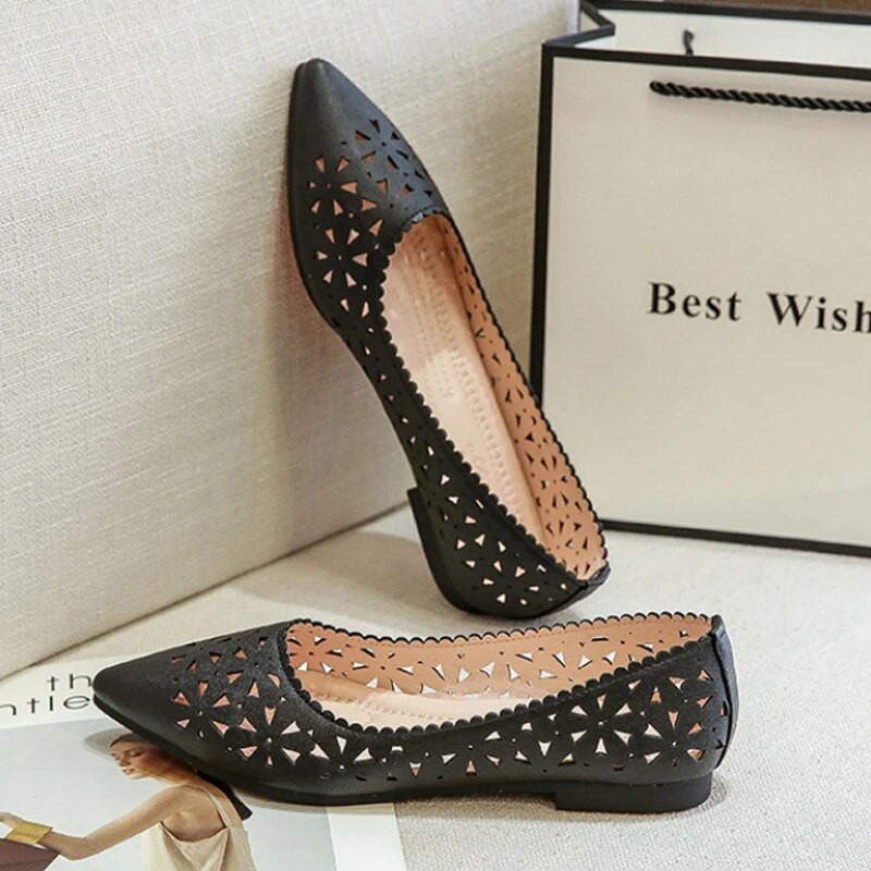Ženske ravne cipele Kožne ženske baletne cipele sa šiljatim prstima Ljetne ženske cipele s izdubljenim natikačama Ženske cipele Sandale Vc3091