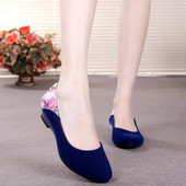 2022. g. Jaunas sieviešu auduma apavi Pekinā Sieviešu Pavasaris Rudens Brīvais laiks Vienvietīgi Apavi Ērti Neslīdoši auduma apavi ikdienas apavi 34-41