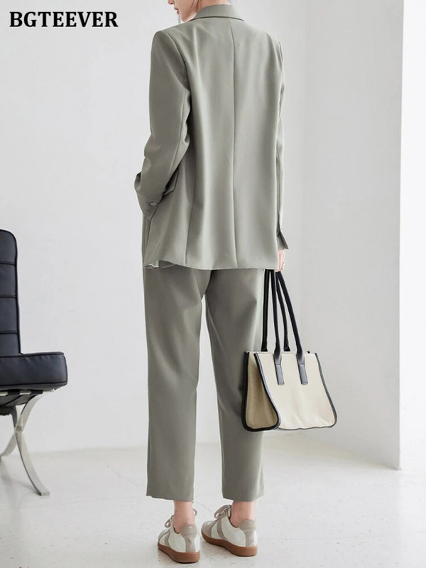 BGTEEVER Proljetni ženski komplet sakoa od 2 komada dugih rukava, jakne s jednim gumbom i hlače širokih nogavica Ženska odijela s hlačama