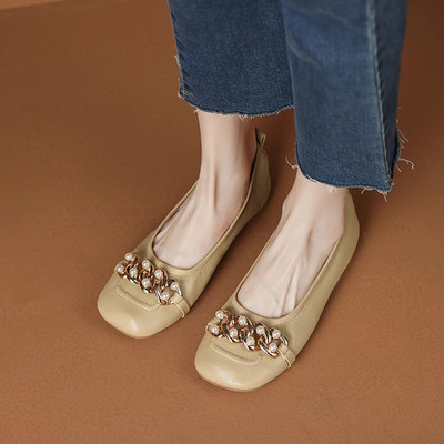 Kožna jednostruka ženska cipela 2023. proljetne ženske cipele temperamentne cipele od graha s četvrtastom glavom i ravnim mekim potplatom bakine cipele