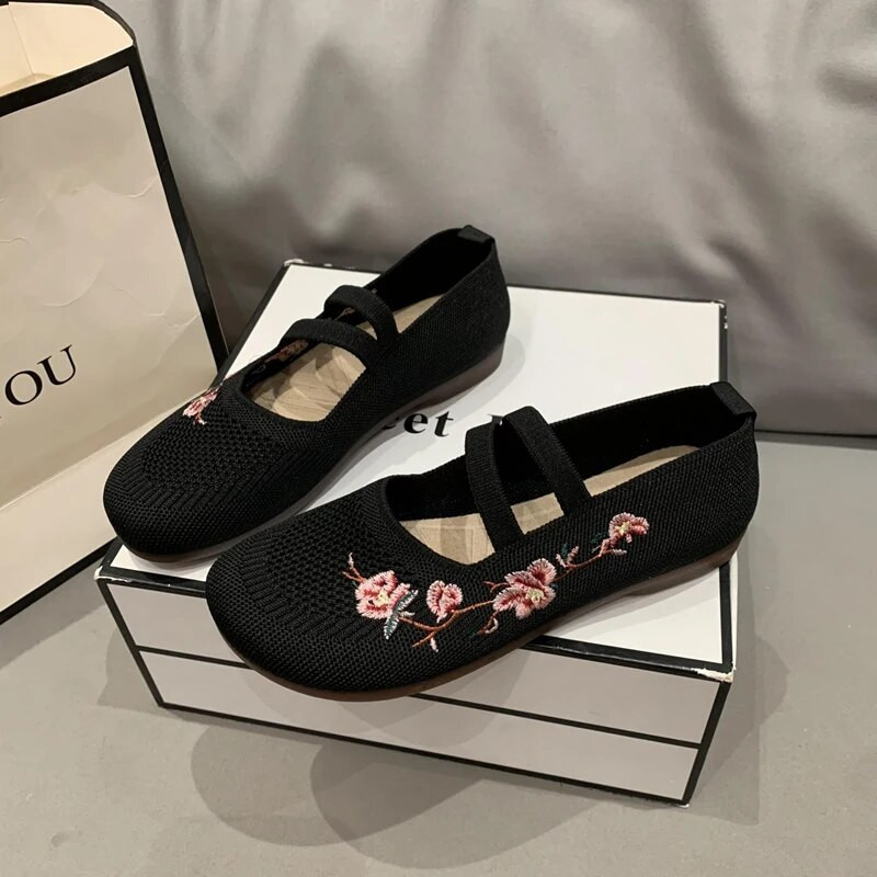 Sieviešu kedas Tīkla elpojošs zieds Ērtas mātes kurpes Mīkstas, masīvas modes sieviešu apavi Viegli vulkanizēti apavi