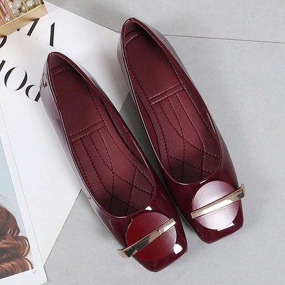 Női lapos esküvői cipők lakkbőr négyszögletes lábujjak fekete piros lapos cipők lapos csúszású tavaszi nyári participő nagy méretű