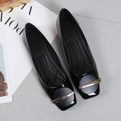 Női lapos esküvői cipők lakkbőr négyszögletes lábujjak fekete piros lapos cipők lapos csúszású tavaszi nyári participő nagy méretű