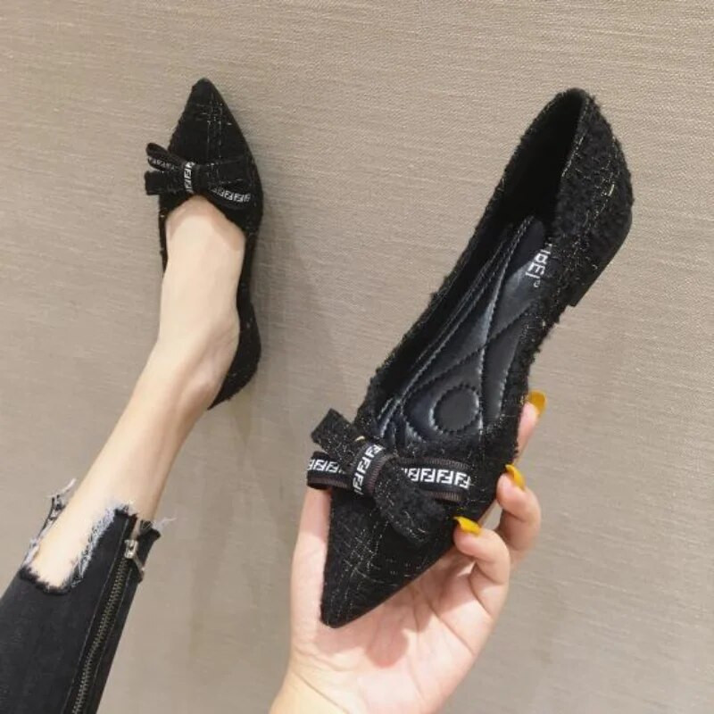 Pavasara rudens sieviešu apavi ar tauriņiem, 2023. g. Jaunas modes retrozaļas plakanas kurpes sievietēm, mīkstas zoles laivu apavi ar smailiem purngaliem