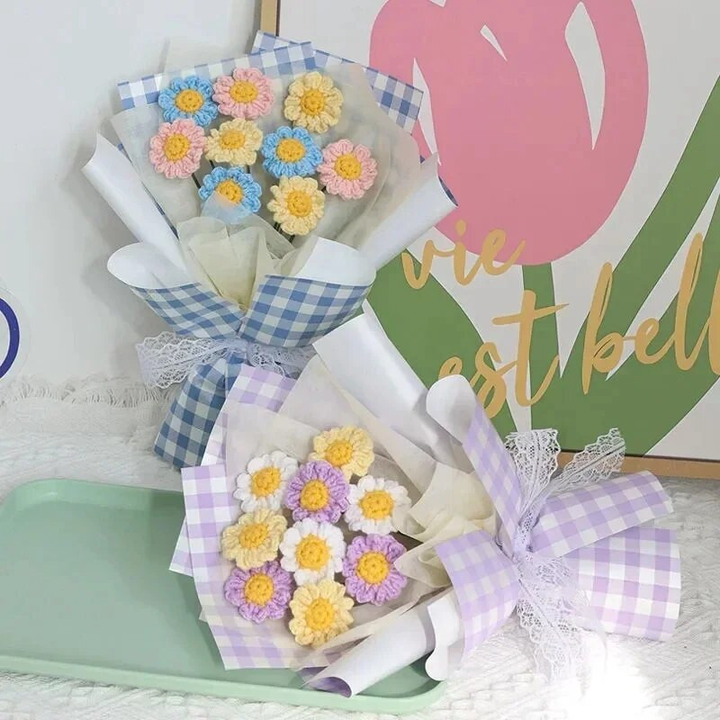 Ar rokām adīts tamborēts ziedu pušķis piena kokvilnas margrietiņa mākslīgie ziedi mājās gatavoti austi ziedi Ziemassvētku dāvanai Jaungada dekors 꽃다발