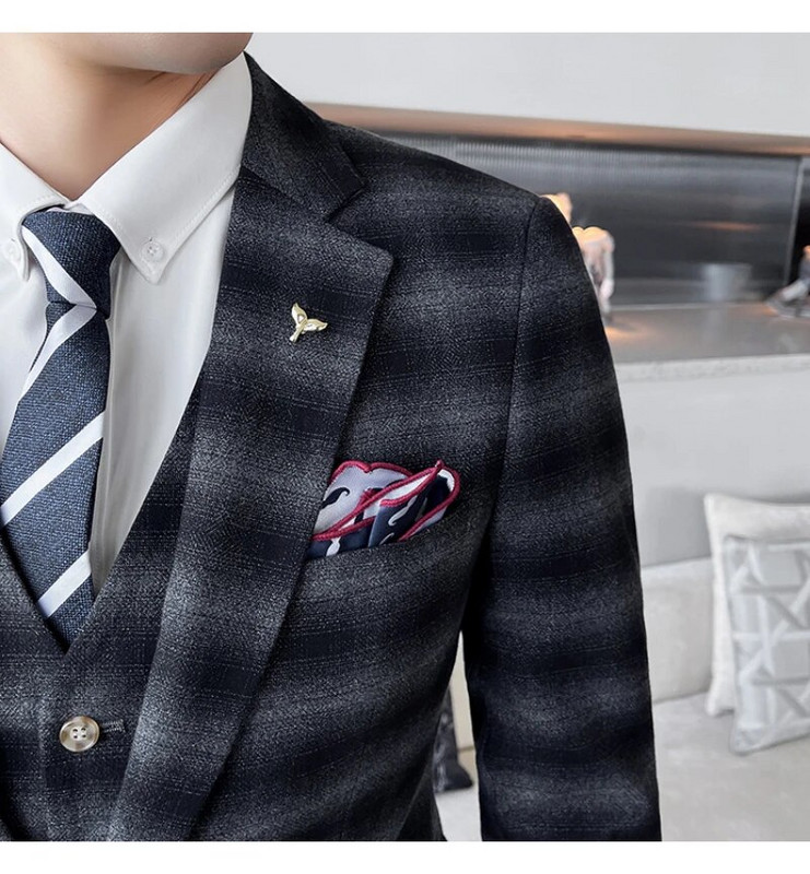 Visoka kvaliteta (Blazer + prsluk + hlače) muško britansko stilsko jednostavno, elegantno modno poslovno ležerno odijelo, trodijelno odijelo