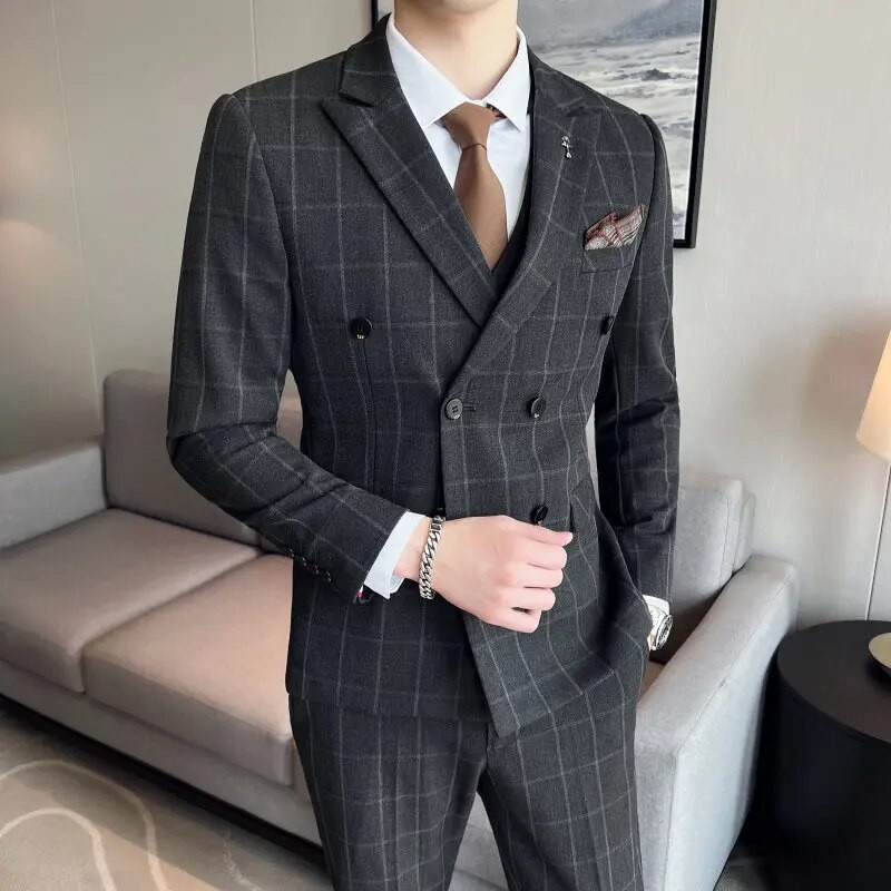 2023-as butik férfi (blézer + mellény + nadrág) divatos, üzleti esküvői olasz stílusú, hétköznapi, kétsoros, hosszú esküvői ruha, 3 készlet