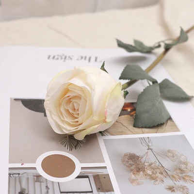 2PC Jesenski luksuzni umjetni cvijet Ružina grana 57 cm Spaljeni rub Svileni umjetni cvijet Kućni vrtni stol DIY Dekoracija vjenčanja