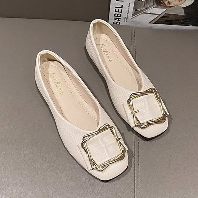 2023. g. sieviešu dzīvokļi, grezni, eleganti sūkņi, sieviešu svārki, vasaras balerīnas, plakani ikdienas apavi sievietēm