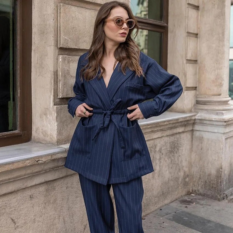 Modna prugasta odijela s hlačama za žene Jesen Zima Sako na vezanje i ležerne široke hlače Dvodijelni kompleti Uredska odijela