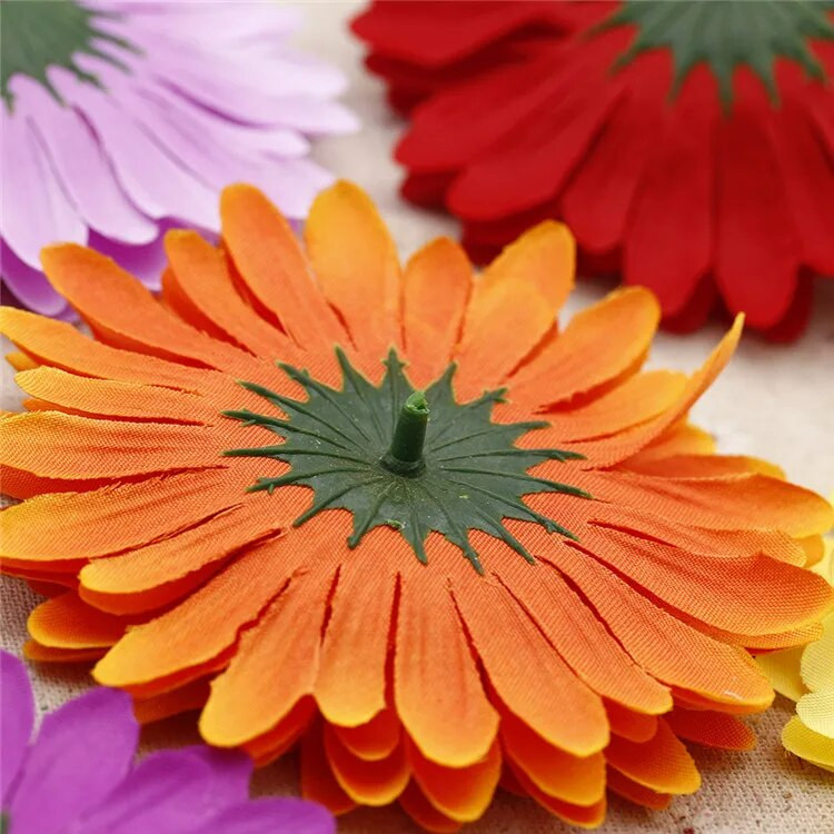 5pcs/Lot 10cm Svileno umjetno cvijeće Suncokret Gerbera Lažno cvijeće Ljetna fotografija na plaži Ručno izrađena vjenčana dekoracija doma