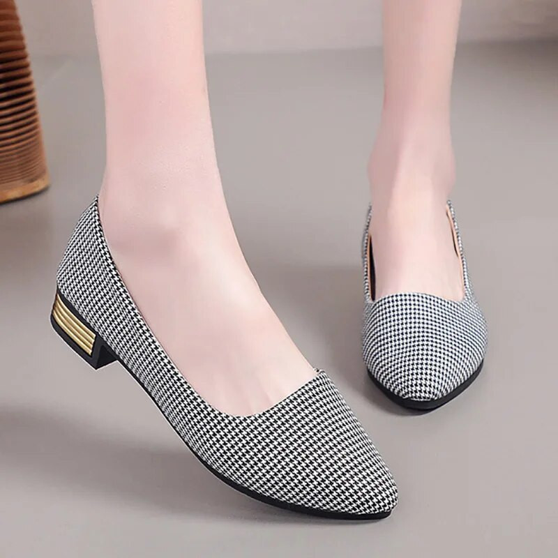 Plus veličina 35-42 Ženske ravne cipele s natikačama sa šiljatim vrhom Lada cipele sa šiljatim vrhom Ženske cipele sa četvrtastom petom Platnene mokasine sa šljokicama 9655N