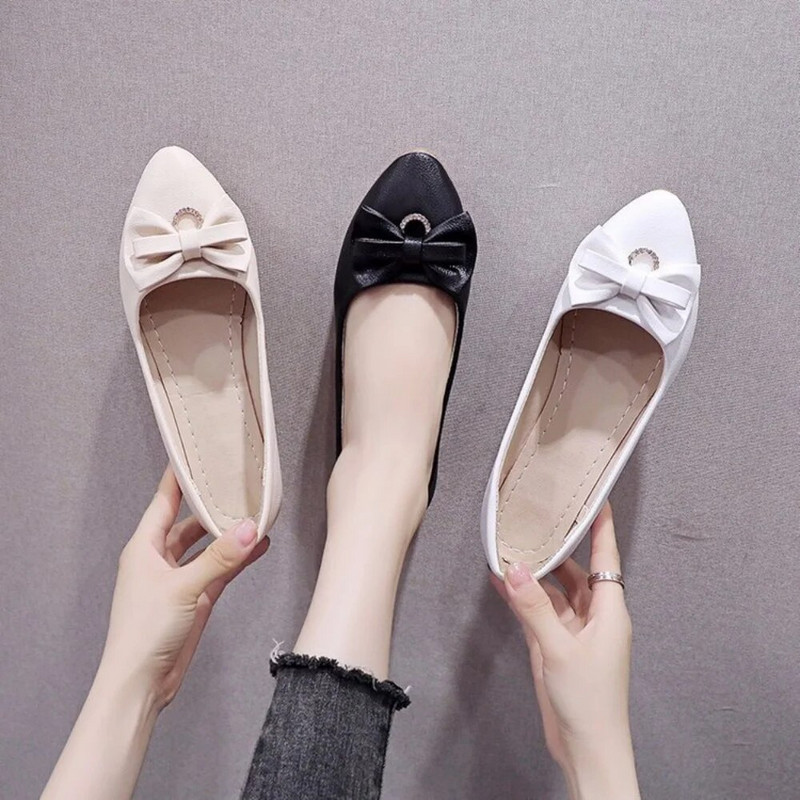Ženske ravne cipele 2023. Proljeće Jesen Novi dizajneri Ležerne cipele s plitkim ustima s četvrtastom kopčom Lađane cipele s mekanim potplatom Ležerne ženske cipele na špic