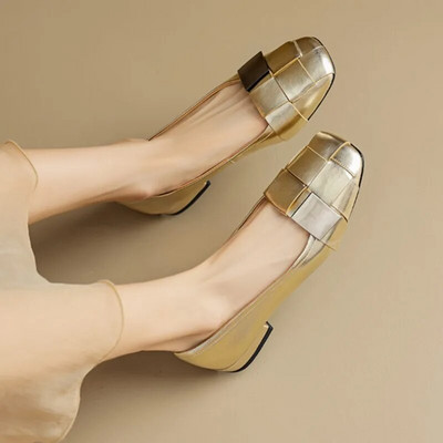 Nove ženske ravne cipele s ravnim prstima s ravnim prstima Ženske natikače s metalnim remenom Cipele za čamac na niske pete Kožne svečane cipele Jesen 1558N