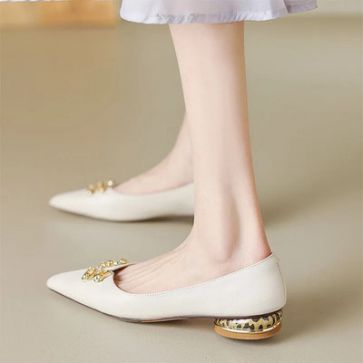 Jauni sieviešu plakanie smailie purngalu slīdošie apavi Retro laivu apavi sievietēm ķēde zemi papēži Kleita apavi Leopard papēži 1402N