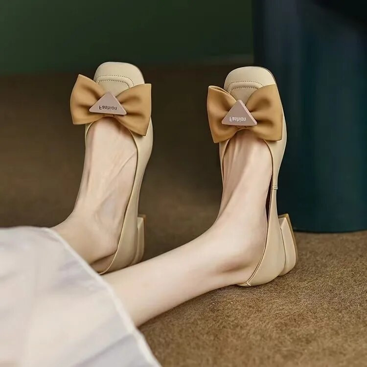 Dámske jesenné balerínky, lodičky s veľkou mašľou a štvorcovou špičkou, žlté, plytké, jednoduché topánky, balerínky, spoločenské topánky 9795N