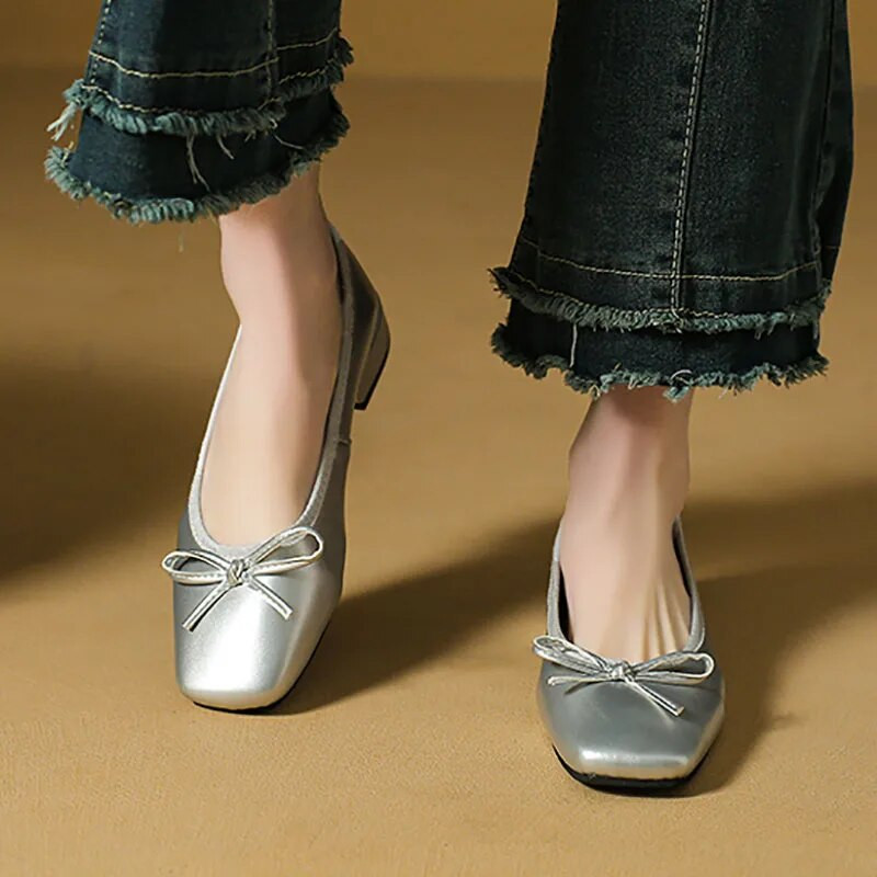 Nove ženske cipele s ravnim vrhovima s četvrtastim prstima, natikače s leptir-mašnom, Ženske kožne cipele, Vjenčane cipele s niskim petama, Vjenčane cipele Proljeće Jesen 1282N